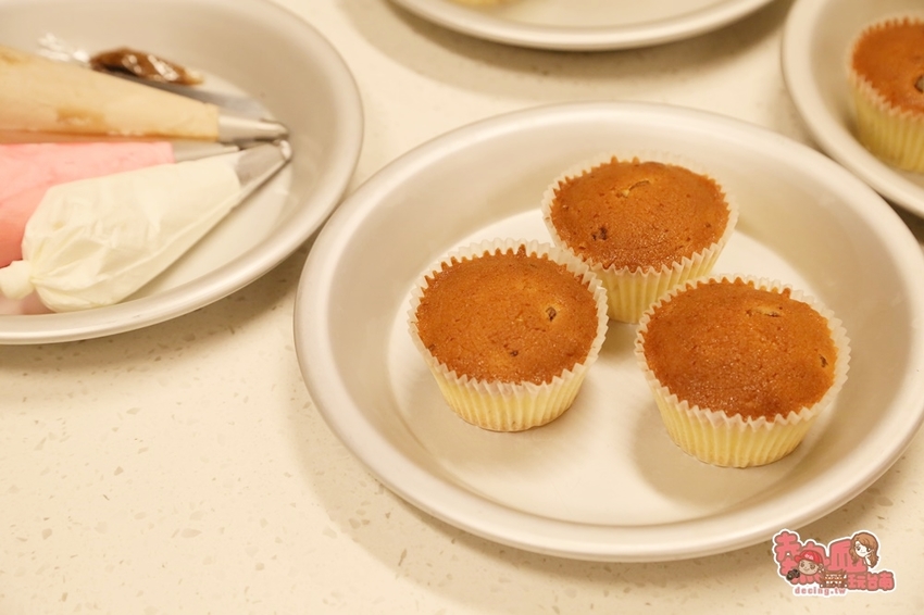 【台南景點】台南最大最好玩的親子餐廳,大人小孩放風整天的好去處:奇美食品幸福工廠 - 熱血玩台南。跳躍新世界