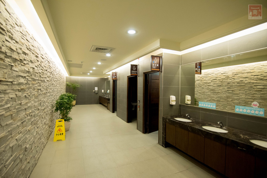 【臺南景點】一起做便當幸福野餐去｜超人氣親子野餐趣｜自己DIY場次限定｜大甲芋頭生吐司正式推出｜親子景點互動遊戲~~奇美食品幸福工廠 - 南人幫