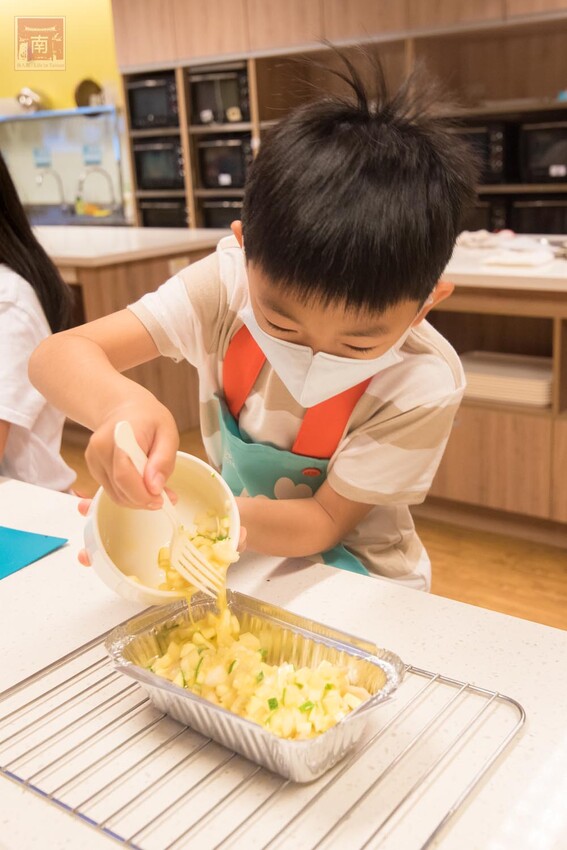 【臺南景點】2023年最Q聯名來了，跟著好想兔一起親子DIY手作野餐趣，加碼贈送好想兔週邊商品~奇美食品幸福工廠 - 南人幫