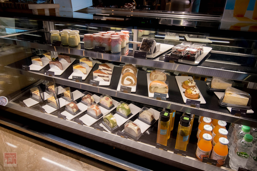 【臺南景點】一起做便當幸福野餐去｜超人氣親子野餐趣｜自己DIY場次限定｜大甲芋頭生吐司正式推出｜親子景點互動遊戲~~奇美食品幸福工廠 - 南人幫