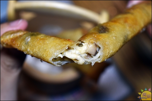 探魚：台中最文藝烤魚餐廳。探魚。大陸連鎖品牌在台唯一分店。份量多用料紮實CP值比較高@商妮吃喝遊樂