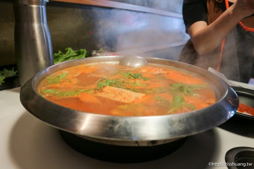 板橋必吃韓式料理|八色烤肉板橋店|新北耶誕城必訪韓國烤肉店