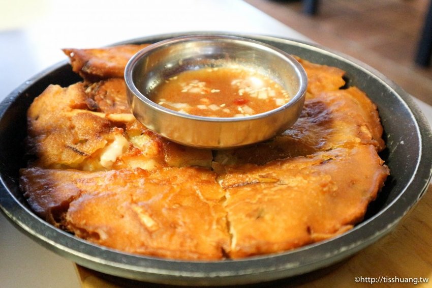 板橋必吃韓式料理|八色烤肉板橋店|新北耶誕城必訪韓國烤肉店