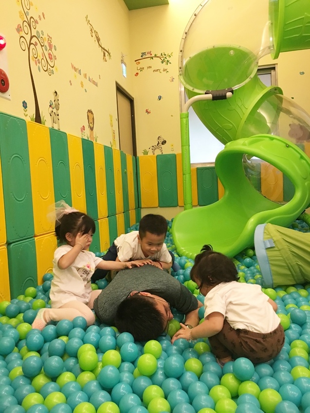 IMG_0557.JPG IMG_0557.JPG