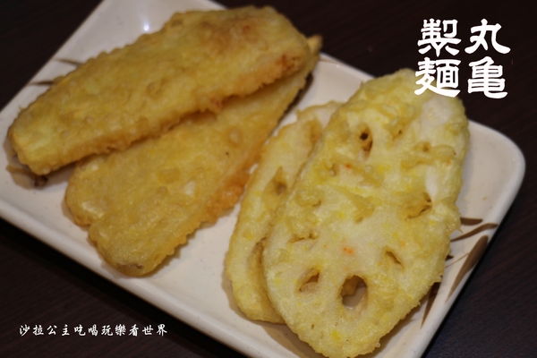 丸亀製麺(台北誠品生活西門店):西門町日式麵食/讚岐烏龍麵『丸亀製麺(誠品生活西門店)』牛丼/期間限定番茄雞肉烏龍麵/捷運西門站