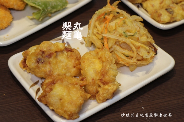 丸亀製麺(台北誠品生活西門店):西門町日式麵食/讚岐烏龍麵『丸亀製麺(誠品生活西門店)』牛丼/期間限定番茄雞肉烏龍麵/捷運西門站