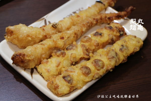 丸亀製麺(台北誠品生活西門店):西門町日式麵食/讚岐烏龍麵『丸亀製麺(誠品生活西門店)』牛丼/期間限定番茄雞肉烏龍麵/捷運西門站