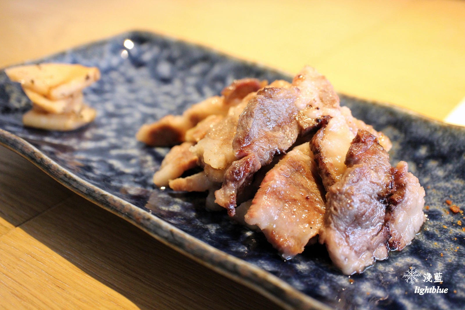 台中美食：Kama-釜かま日式丼飯專門店～裝潢超氣派又日式的丼飯