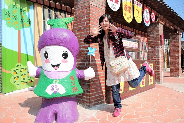 大路畔雜貨店:【彰化大村景點】大路畔柑仔店~大村免費新景點,復古場景盡情美拍