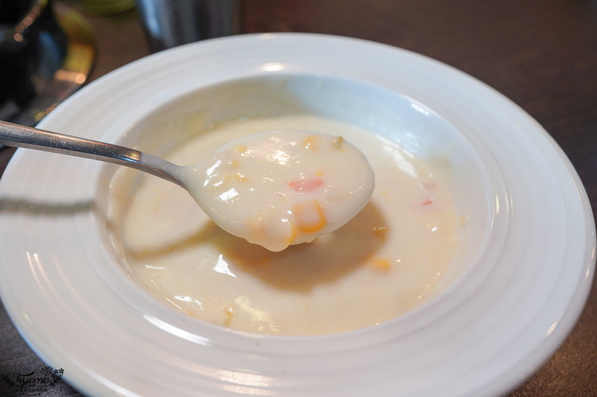 嘉義火鍋推薦，義秷饌萌系鍋物》嘉義義大利麵.鍋物，自助飲料冰品任你暢飲暢食！ @緹雅瑪 美食旅遊趣