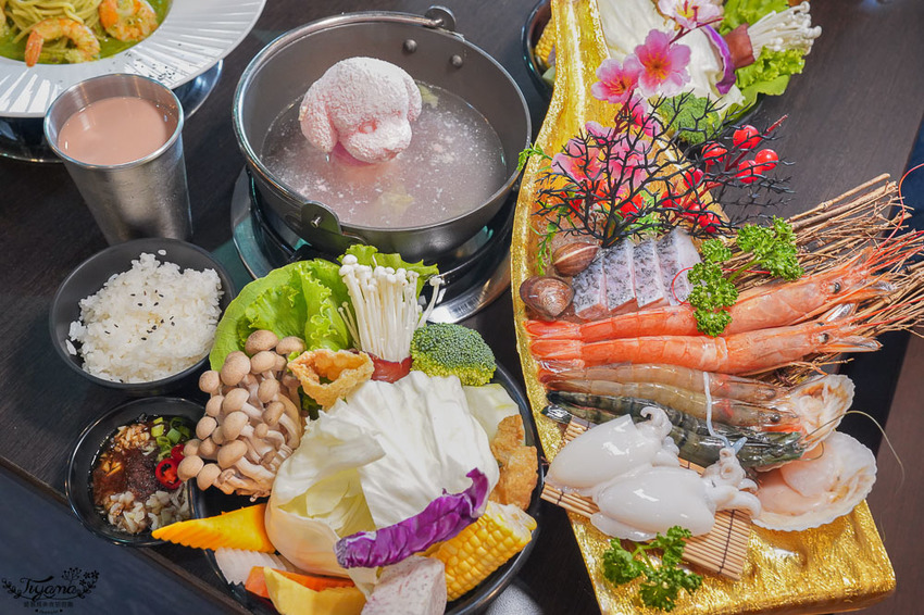 嘉義火鍋推薦，義秷饌萌系鍋物》嘉義義大利麵.鍋物，自助飲料冰品任你暢飲暢食！ @緹雅瑪 美食旅遊趣