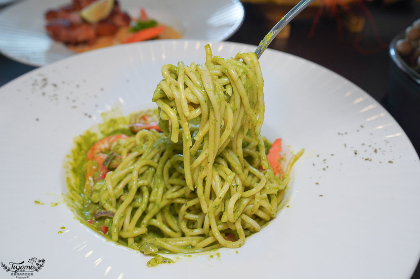 嘉義火鍋推薦，義秷饌萌系鍋物》嘉義義大利麵.鍋物，自助飲料冰品任你暢飲暢食！ @緹雅瑪 美食旅遊趣