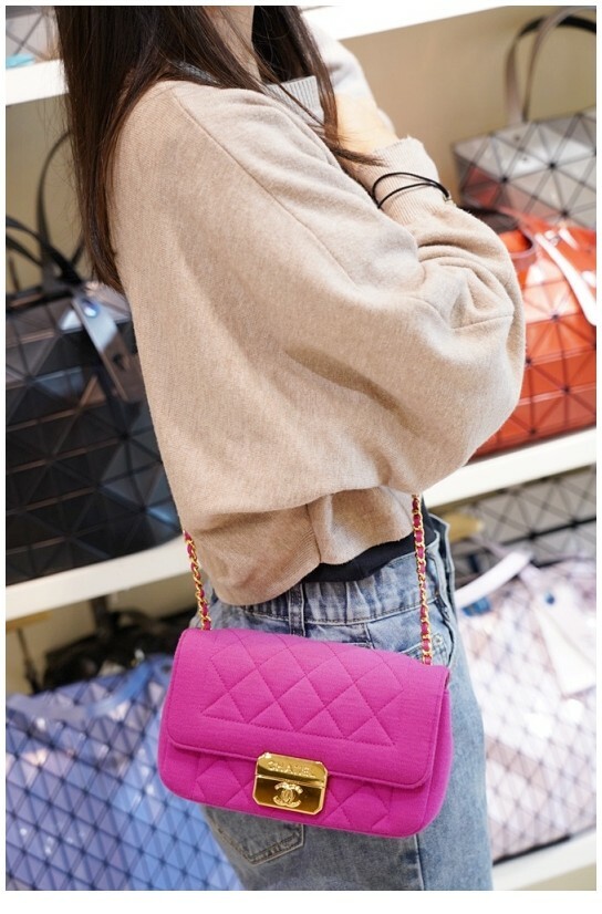 台中NG名牌包特賣又來啦！開賣首日振興券200換名牌包福箱，錯過再等一年～