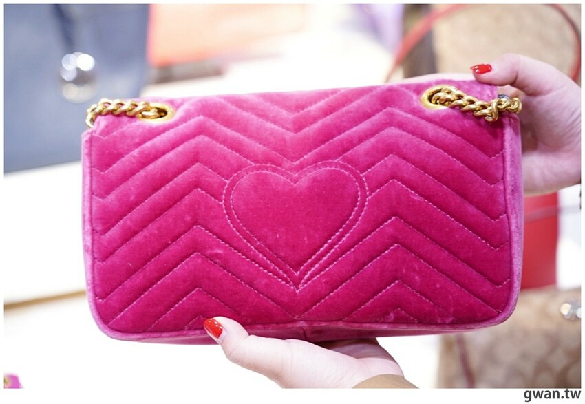 台中NG名牌包特賣又來啦！開賣首日振興券200換名牌包福箱，錯過再等一年～