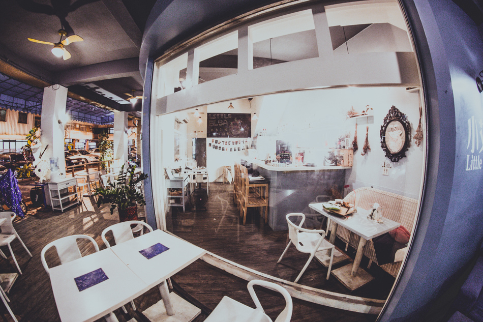 小艾莎餐桌 小艾莎餐桌