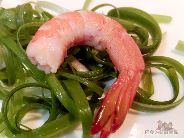 阿源師紅尾蝦16-紅尾蝦剝殼