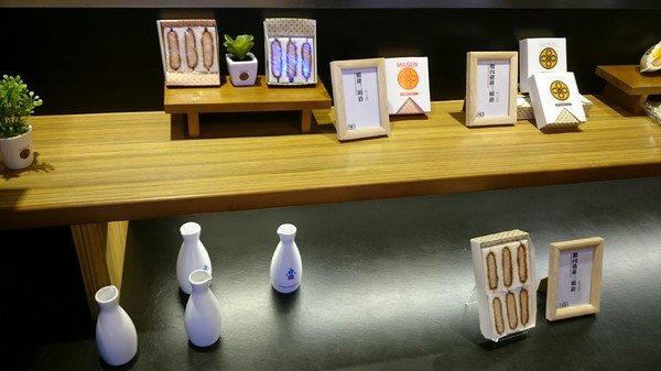 MAiSEN邁泉豬排(高雄巨蛋店)：高雄漢神巨蛋~MAiSEN邁泉豬排~日本最暢銷的三明治~超嫩的豬肉~堅守三味一體的美味~