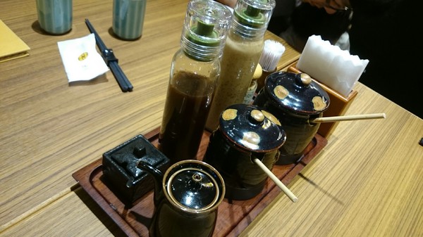 MAiSEN邁泉豬排(高雄巨蛋店)：高雄漢神巨蛋~MAiSEN邁泉豬排~日本最暢銷的三明治~超嫩的豬肉~堅守三味一體的美味~