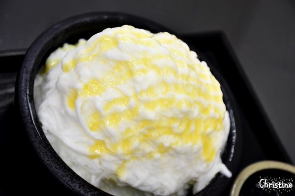 【新北。美食】 新莊 / 鮮果王，果汁冰品，芒果王子雪花冰，各式種類雪花冰，現打果汁，料多實在，炎炎夏日來沁涼一下吧