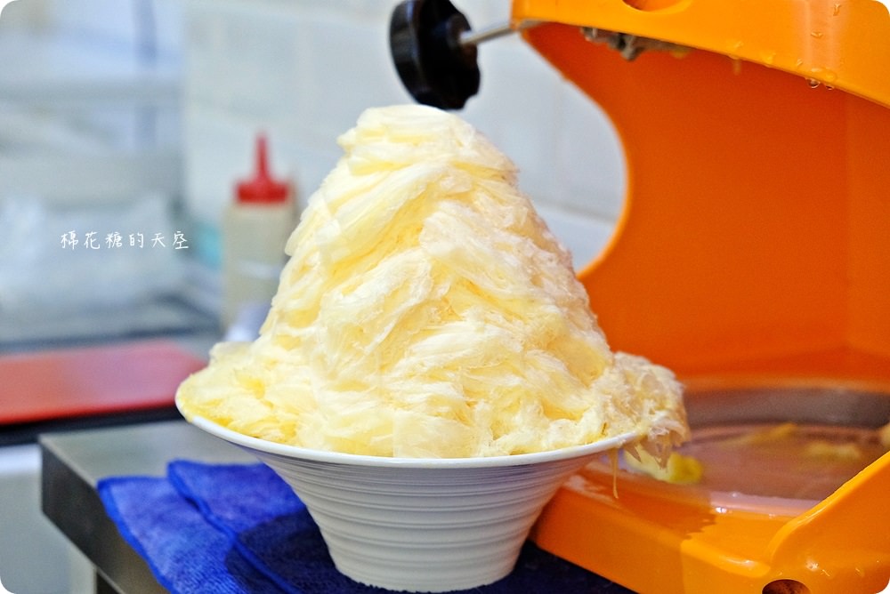 夏天不止芒果冰，今年最夯“奶雞冰”-台灣第一荔枝雪花冰就在草悟道愛吃摩爾