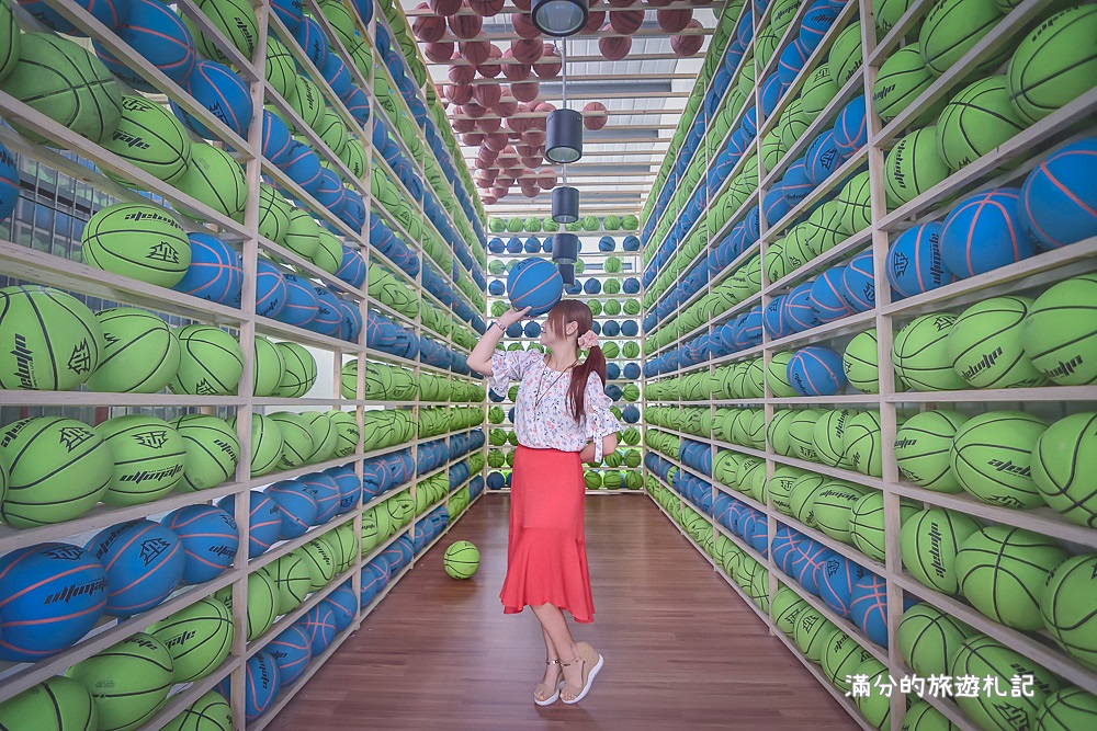 台中沙鹿景點》 龍山路夢想街 2017美拍勝地 無料創意彩繪牆 情侶約會景點 - 滿分的旅遊札記