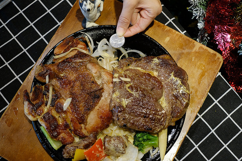 台中北區牛排推薦,台中崇德路美食,台中美食,台中聖誕套餐 @強生與小吠的Hyper人蔘~