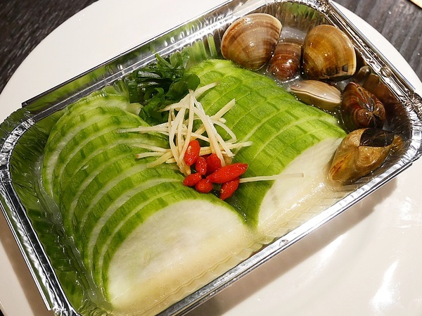 九犇日式燒肉：九犇日式燒肉-彰化日式燒肉  套餐式燒肉一次品嘗多種新鮮肉品  還提供包廂座位  適合多人聚餐餐廳