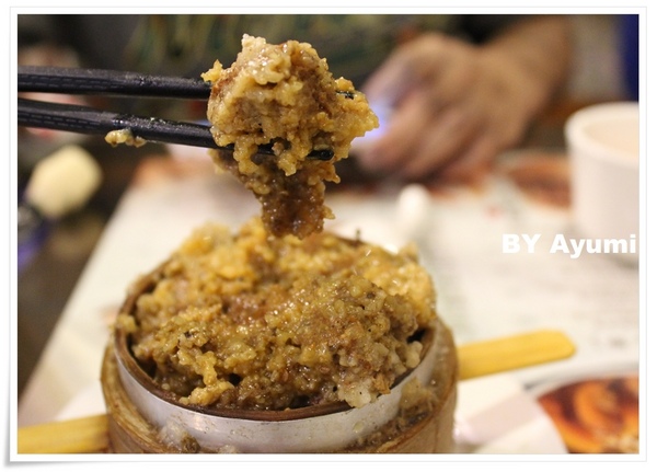 老張担担麵五工店：[食記]老張担担麵五工店-裝潢古色古香相當有特色