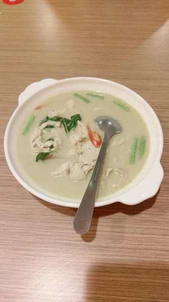 泰老饕泰式小館：泰老饕泰式小館-新莊平價泰式料理  出餐速度以音速來形容  餐點美味大推