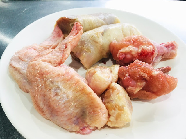 [小琉球美食] 筑安心燒物吃到飽｜無限供應的鮮美鮮蚵與獨家雞腿捲，平價實惠的超高CP值200坪超大露天碳烤BBQ！