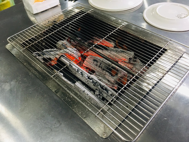 [小琉球美食] 筑安心燒物吃到飽｜無限供應的鮮美鮮蚵與獨家雞腿捲，平價實惠的超高CP值200坪超大露天碳烤BBQ！