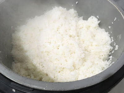 [小琉球美食] 筑安心燒物吃到飽｜無限供應的鮮美鮮蚵與獨家雞腿捲，平價實惠的超高CP值200坪超大露天碳烤BBQ！