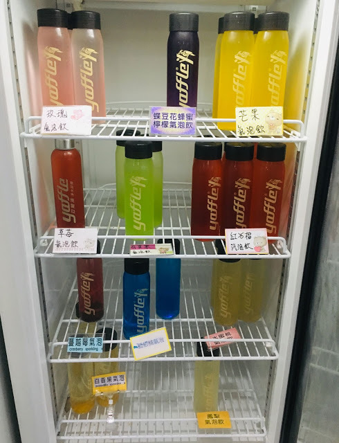 [小琉球美食] 筑安心燒物吃到飽｜無限供應的鮮美鮮蚵與獨家雞腿捲，平價實惠的超高CP值200坪超大露天碳烤BBQ！