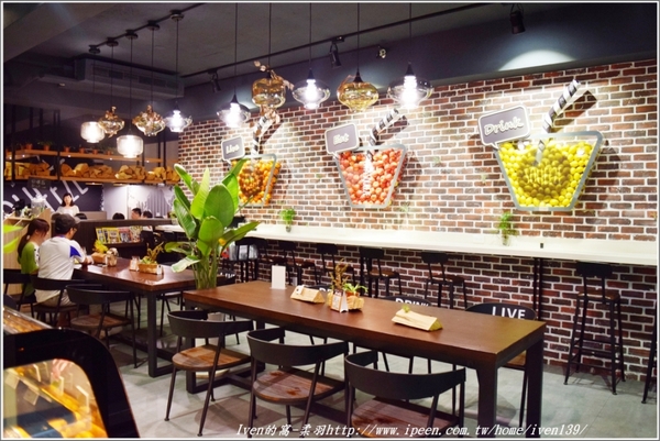 VITA SQUEEZE：【內湖早午餐】-文青優雅健康輕食的「Vita Squeezzz 微時光」