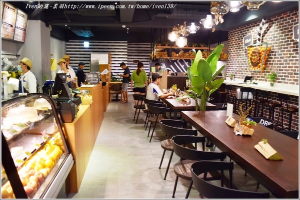 VITA SQUEEZE：【內湖早午餐】-文青優雅健康輕食的「Vita Squeezzz 微時光」