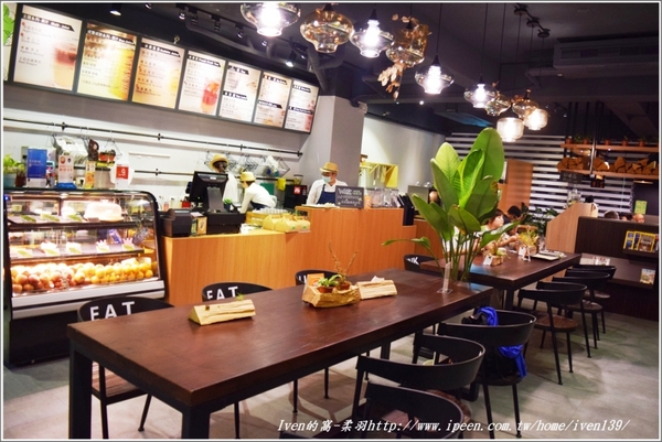 VITA SQUEEZE：【內湖早午餐】-文青優雅健康輕食的「Vita Squeezzz 微時光」