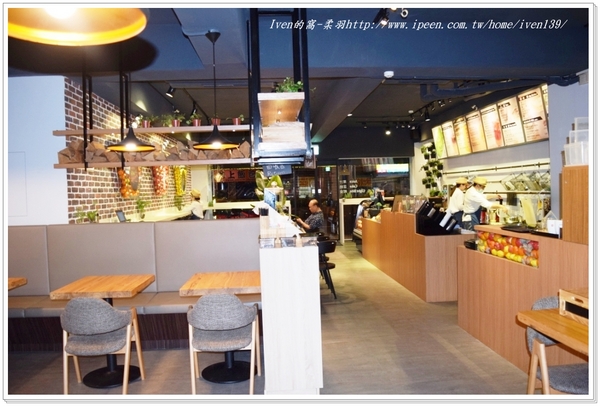 VITA SQUEEZE：【內湖早午餐】-文青優雅健康輕食的「Vita Squeezzz 微時光」