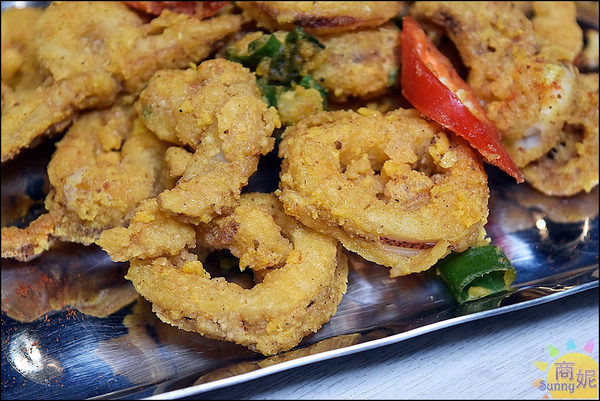 Bearbar熊吧餐酒館：熊吧餐酒舖~秋紅谷周邊時尚餐廳越夜越美麗 貝多芬雞推薦必點