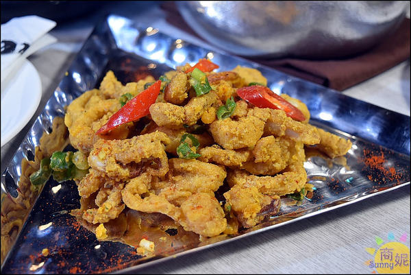 Bearbar熊吧餐酒館：熊吧餐酒舖~秋紅谷周邊時尚餐廳越夜越美麗 貝多芬雞推薦必點