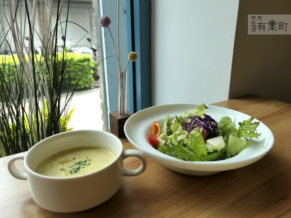 【桃園中壢美食】玩味餐桌 Tasting Table：內壢異國風創意料理，超人氣餐酒館分享，餐點多元價格平實，桃園聚餐餐廳推薦