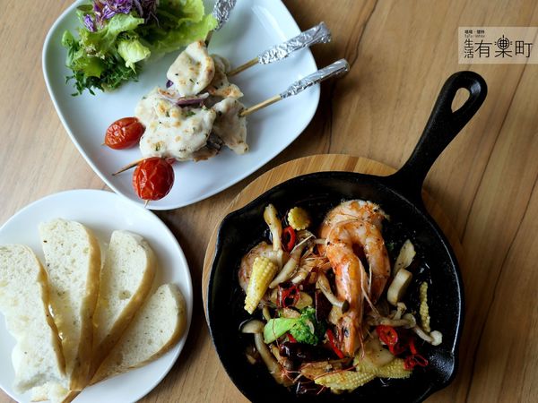 【桃園中壢美食】玩味餐桌 Tasting Table：內壢異國風創意料理，超人氣餐酒館分享，餐點多元價格平實，桃園聚餐餐廳推薦