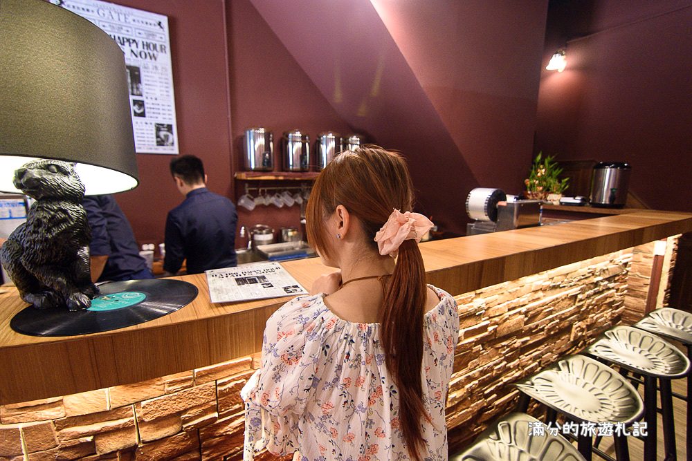 台中市北區》GATE紳士茶飲 英倫風手搖飲料店 來找金牌特務喝午茶 - 滿分的旅遊札記