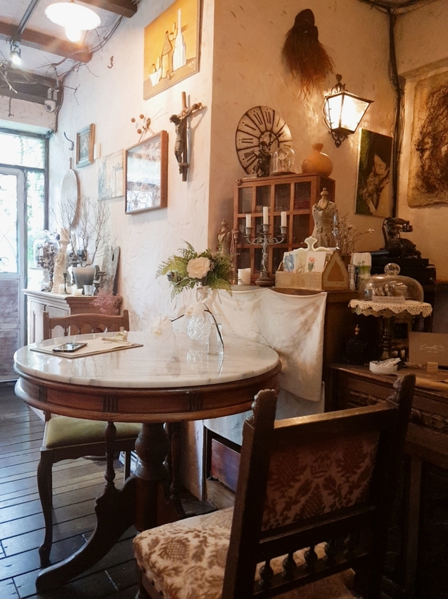 【台中.南區】JIFS COOKING SALON南法風情餐廳約會勝地。女孩絕對會超級滿意。寵物友善