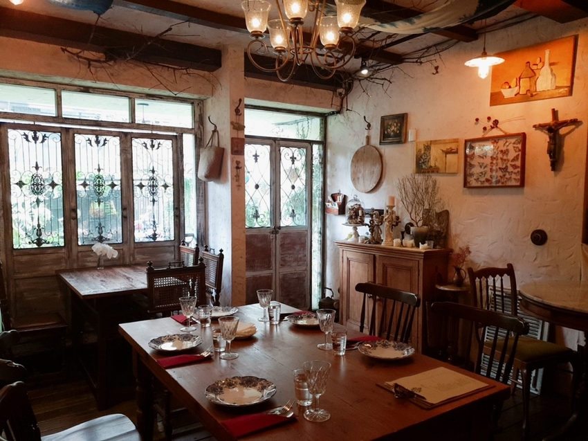 【台中.南區】JIFS COOKING SALON南法風情餐廳約會勝地。女孩絕對會超級滿意。寵物友善