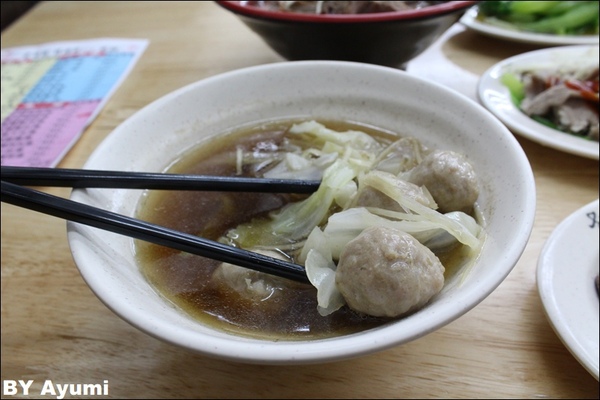 鐘點棧→當歸鴨．鴨肉飯專賣店(樂華店)：[食記]永和樂華夜市內暗藏超好吃的鐘點棧當歸鴨、鴨肉飯專賣店!!!!鴨肉飯35元大大的滿足~CP值威猛XD
