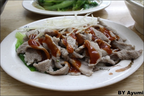 鐘點棧→當歸鴨．鴨肉飯專賣店(樂華店)：[食記]永和樂華夜市內暗藏超好吃的鐘點棧當歸鴨、鴨肉飯專賣店!!!!鴨肉飯35元大大的滿足~CP值威猛XD