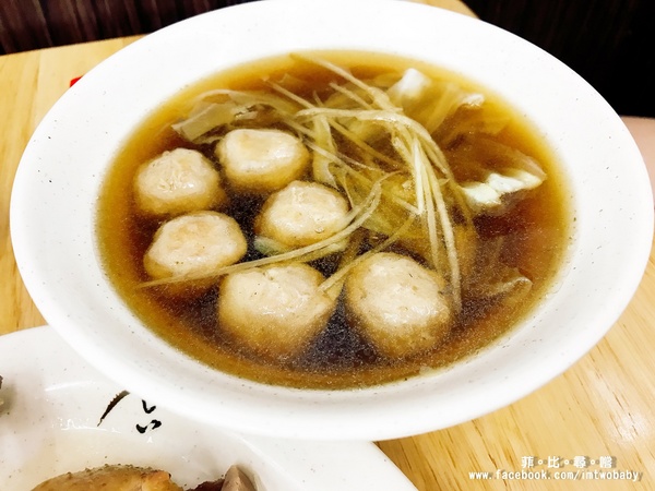 鐘點棧→當歸鴨．鴨肉飯專賣店(樂華店)：【永和樂華夜市美食】鐘點棧當歸鴨‧鴨肉飯專賣店 平價美味的台式小吃 溫補當歸清香可口 內用加湯不用錢 !