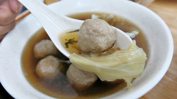 鐘點棧→當歸鴨．鴨肉飯專賣店(樂華店)：【永和樂華美食】隱藏巷弄超美味湯頭清甜＆鴨肉好吃～鐘點棧當歸鴨．鴨肉飯專賣店