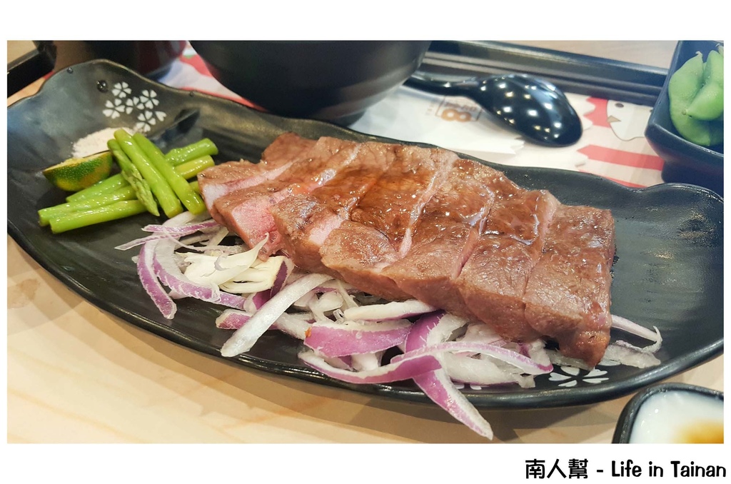 定食8台南府前店