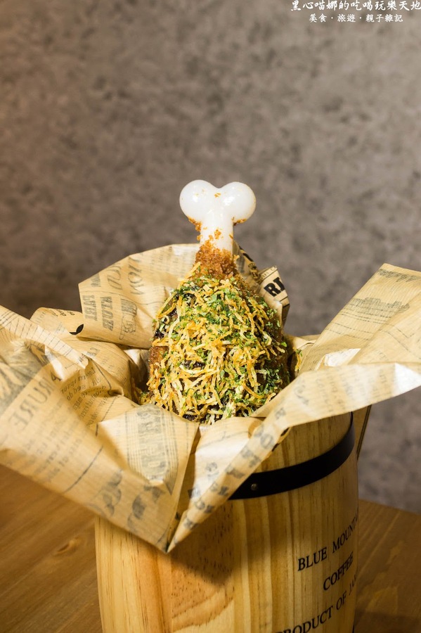 攝飲主題餐廳(原:攝飲動漫主題餐廳):高雄鹽埕︱攝飲動漫主題餐廳 跟孩子一起邊吃邊玩超飛遜~喔!記得買眼,小心提摩的香菇!提摩必需死!!!! 攝飲主題餐廳(原:攝飲動漫主題餐廳):高雄鹽埕︱攝飲動漫主題餐廳 跟孩子一起邊吃邊玩超飛遜~喔!記得買眼,小心提摩的香菇!提摩必需死!!!!